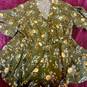 Bloomchic blouse 2x NWOT